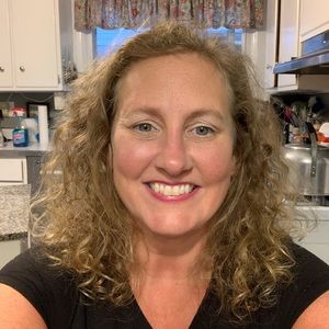 Meet your Posher, Theresa